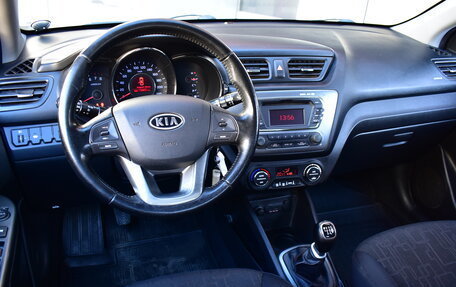 KIA Rio III рестайлинг, 2012 год, 800 000 рублей, 6 фотография