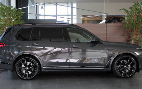 BMW X7, 2024 год, 21 500 000 рублей, 3 фотография