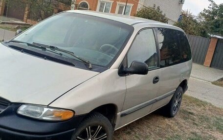 Dodge Caravan III, 2000 год, 300 000 рублей, 1 фотография