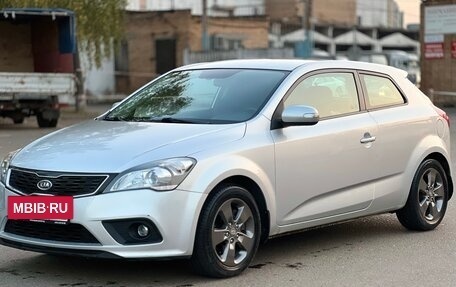 KIA cee'd I рестайлинг, 2011 год, 999 000 рублей, 4 фотография