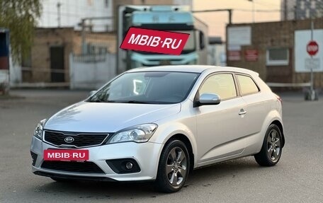 KIA cee'd I рестайлинг, 2011 год, 999 000 рублей, 6 фотография