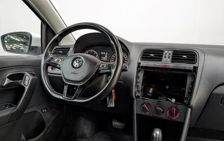 Volkswagen Polo VI (EU Market), 2019 год, 1 060 000 рублей, 10 фотография