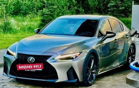 Lexus IS III, 2020 год, 5 500 000 рублей, 6 фотография