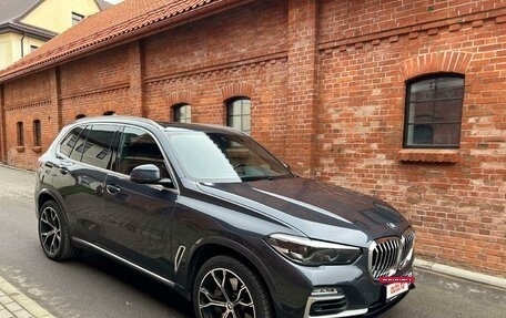 BMW X5, 2021 год, 8 486 770 рублей, 2 фотография