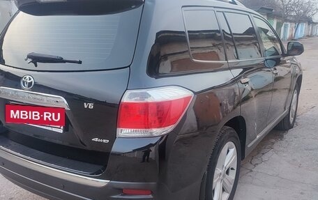 Toyota Highlander III, 2012 год, 2 600 000 рублей, 9 фотография