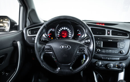 KIA cee'd III, 2013 год, 950 000 рублей, 11 фотография