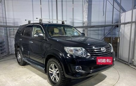 Toyota Fortuner I, 2013 год, 1 999 000 рублей, 3 фотография