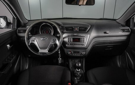 KIA Rio III рестайлинг, 2016 год, 1 399 000 рублей, 6 фотография