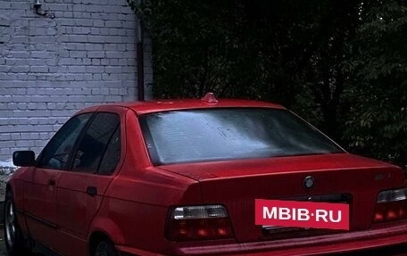 BMW 3 серия, 1992 год, 100 000 рублей, 2 фотография