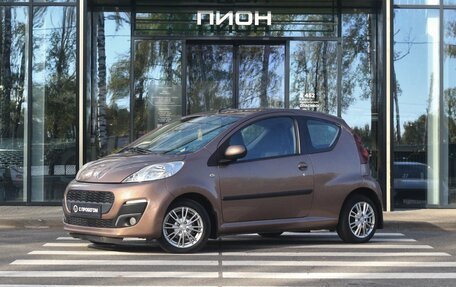 Peugeot 107 I рестайлинг, 2014 год, 650 000 рублей, 1 фотография