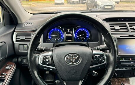 Toyota Camry, 2017 год, 2 399 000 рублей, 9 фотография