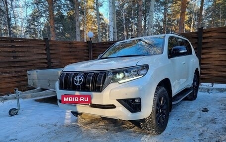 Toyota Land Cruiser Prado 150 рестайлинг 2, 2020 год, 6 122 500 рублей, 6 фотография