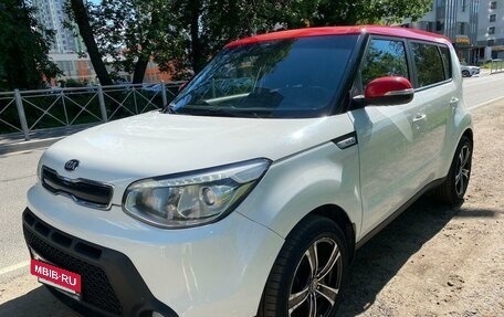 KIA Soul II рестайлинг, 2015 год, 1 450 000 рублей, 21 фотография