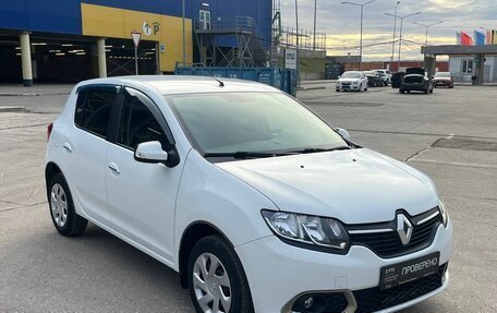 Renault Sandero II рестайлинг, 2018 год, 1 242 000 рублей, 3 фотография