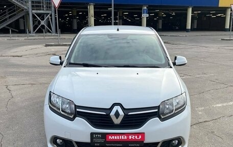 Renault Sandero II рестайлинг, 2018 год, 1 242 000 рублей, 2 фотография