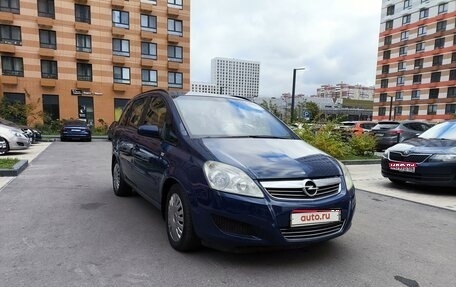 Opel Zafira B, 2008 год, 690 000 рублей, 1 фотография