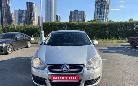 Volkswagen Jetta VI, 2008 год, 695 000 рублей, 5 фотография