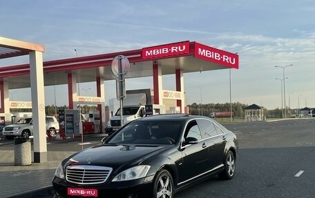 Mercedes-Benz S-Класс, 2005 год, 883 000 рублей, 1 фотография