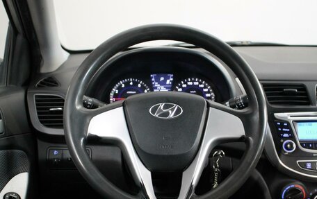 Hyundai Solaris II рестайлинг, 2012 год, 570 000 рублей, 8 фотография