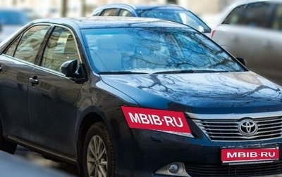 Toyota Camry, 2013 год, 1 900 000 рублей, 1 фотография