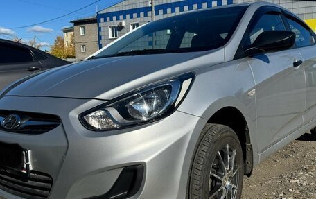 Hyundai Solaris II рестайлинг, 2014 год, 1 150 000 рублей, 14 фотография