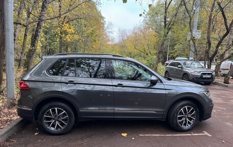 Volkswagen Tiguan II, 2021 год, 4 500 000 рублей, 3 фотография