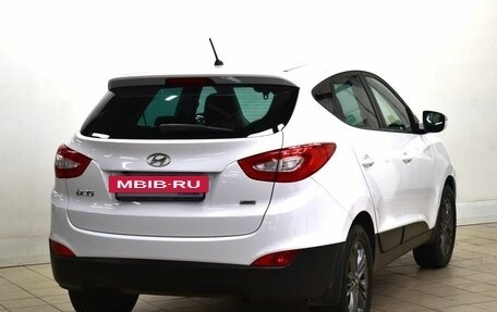 Hyundai ix35 I рестайлинг, 2015 год, 1 590 000 рублей, 4 фотография