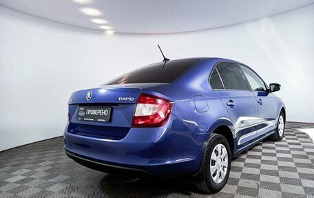 Skoda Rapid I, 2018 год, 1 565 000 рублей, 5 фотография