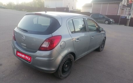 Opel Corsa D, 2011 год, 550 000 рублей, 1 фотография