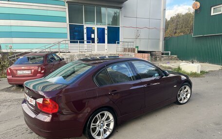 BMW 3 серия, 2007 год, 1 100 000 рублей, 16 фотография