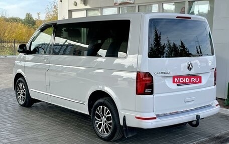 Volkswagen Caravelle T6 рестайлинг, 2021 год, 5 000 000 рублей, 4 фотография