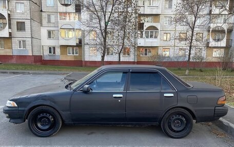 Toyota Carina, 1991 год, 160 000 рублей, 5 фотография