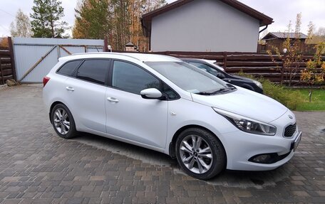 KIA cee'd III, 2013 год, 1 300 000 рублей, 20 фотография