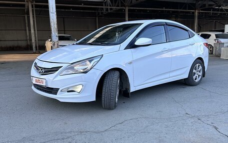 Hyundai Solaris II рестайлинг, 2014 год, 730 000 рублей, 2 фотография