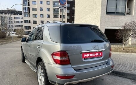 Mercedes-Benz M-Класс, 2010 год, 1 590 000 рублей, 3 фотография