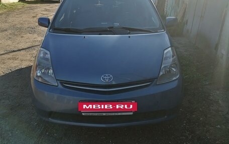 Toyota Prius, 2007 год, 900 000 рублей, 4 фотография