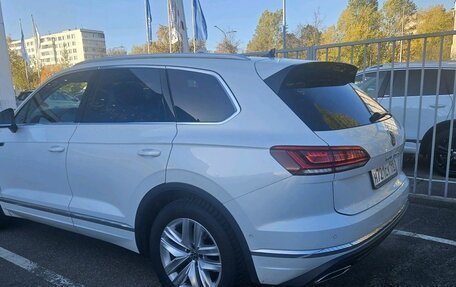 Volkswagen Touareg III, 2022 год, 7 499 000 рублей, 6 фотография