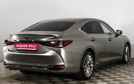 Lexus ES VII, 2020 год, 3 990 000 рублей, 5 фотография