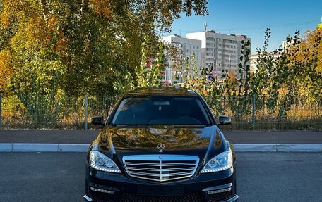 Mercedes-Benz S-Класс, 2008 год, 1 780 000 рублей, 2 фотография