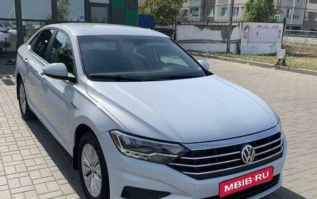 Volkswagen Jetta VII, 2018 год, 1 589 000 рублей, 1 фотография