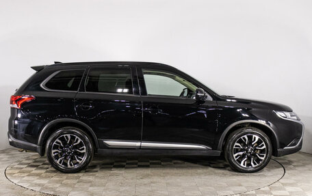 Mitsubishi Outlander III рестайлинг 3, 2021 год, 3 189 000 рублей, 4 фотография