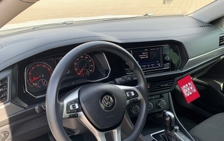 Volkswagen Jetta VII, 2018 год, 1 589 000 рублей, 11 фотография