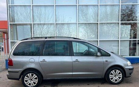 Volkswagen Sharan I рестайлинг, 2005 год, 750 000 рублей, 2 фотография