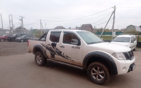 Nissan Navara (Frontier), 2011 год, 2 200 000 рублей, 5 фотография