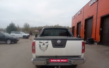 Nissan Navara (Frontier), 2011 год, 2 200 000 рублей, 2 фотография