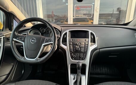 Opel Astra J, 2013 год, 1 350 000 рублей, 11 фотография