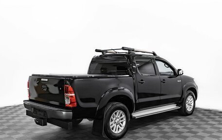 Toyota Hilux VII, 2015 год, 2 555 000 рублей, 6 фотография