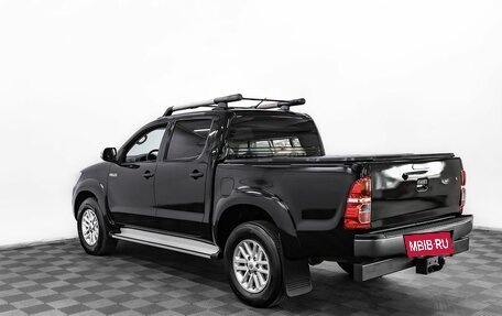 Toyota Hilux VII, 2015 год, 2 555 000 рублей, 4 фотография