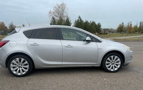 Opel Astra J, 2012 год, 540 000 рублей, 2 фотография