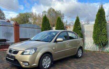 KIA Rio II, 2011 год, 830 000 рублей, 2 фотография